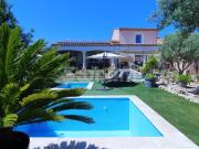 Maison contemporaine avec 2 Piscines