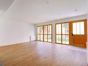 Maison contemporaine avec jardin