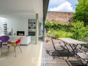 Maison contemporaine avec jardin et terrasse