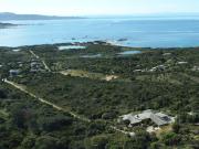 Maison contemporaine avec piscine et terrasse