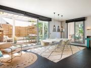 Maison contemporaine avec terrasse