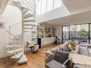 Maison contemporaine avec terrasse