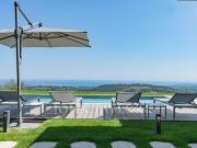 Maison contemporaine avec vue panoramique à louer