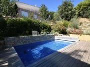 Maison contemporaine de 180 m2 avec vue et piscine