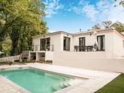 Maison contemporaine de plain pied – 3 chambres – DPE A...