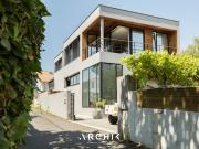 Maison avec jardin et terrasse