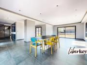 Maison contemporaine familiale 800 m² de terrain au...
