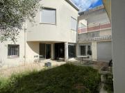 MAISON D’ARCHITECTE ET MAISON D’AMI E S