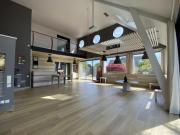 Maison d'architecte 248 m² sur sous sol 4 chambres...