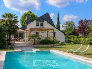 Maison d'architecte avec piscine et gîte au coeur...