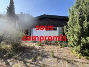 Maison d'architecte avec vue sur les montagnes