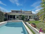 Maison d'architecte bordelaise, jardin et piscine à...