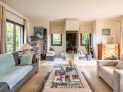 Maison d'architecte dans son écrin de verdure