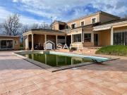 Maison d'architecte de 190 m2 avec piscine et...