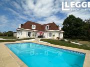 Maison d'architecte de 5 chambres avec piscine et...