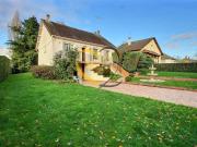 Maison de 104m² 6 pièces à Méry és Bois 18380