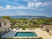 Maison de luxe de 10 pièces en location à Gordes, France