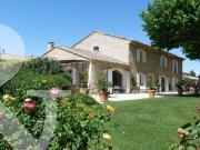 Maison de luxe de 10 pièces en vente à Cheval Blanc, France