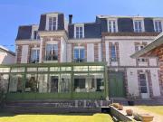 Maison de 10 pièces de luxe en vente à Honfleur, France