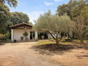 Maison de 130 m² + atelier et mazet. Terrain 4 000 m²....