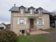 Maison de 137 m2 sur parcelle de terrain de 4 285 m2...