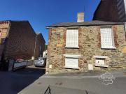 MAISON DE 138 m2, trois chambres, garage et un jardin clos d