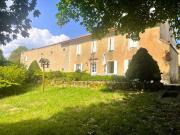 Maison de 13 pièces de luxe en vente à Langogne, France