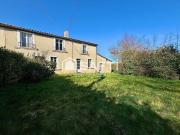 Maison de 160 m², 4 chambres, garage et atelier