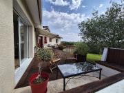 Maison de 170 m2, sur deux niveaux, avec dépendances en...