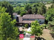 Maison de 18 pièces de luxe en vente à Montcuq, Occitanie