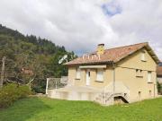 Maison de 198m2 comprenant deux appartements sur parcelle ar