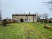 Maison de 250 m2 sur un terrain de 48 ares située sur la...