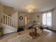 Maison de luxe de 4 pièces en location à Magny le...