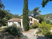 Maison de 5 pièces de luxe en vente à Esparron de...