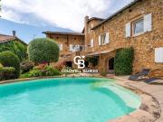 Maison de 5 pièces de luxe en vente à Pouilly le Monial,...