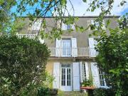 Maison de 6 chambres de luxe en vente à Quimper, Bretagne
