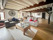 Maison de 6 pièces de 198 m² située à Saint Priest Bramefant