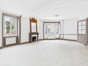 Maison de 6 pièces de 330 m² située à L'Hermenault Maison de 6 pièces de 330 m² située à L'Hermenault