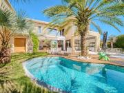 Maison de 6 pièces de luxe en vente à Baillargues, France