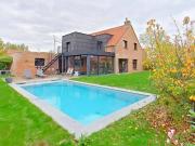 Maison de 6 pièces de luxe en vente à Comines, France