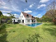 Maison de 6 pièces de luxe en vente à Croix, France