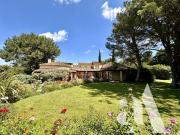 Maison de 6 pièces de luxe en vente à Maussane, France