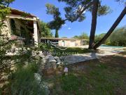 Maison de 6 pièces de luxe en vente à Nîmes, France