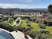 Maison de 6 pièces de luxe en vente à Ollioules,...