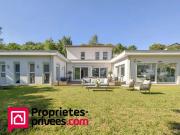 Maison de 6 pièces de luxe en vente à Parigny, France