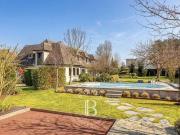 Maison de luxe de 7 pièces en location à Deauville, France