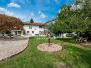 Maison de 7 pièces de luxe en vente à Montluel, France