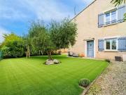 Maison de 80 m2 dans un secteur résidentiel avec jardin et g