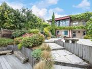 Maison de 8 pièces de luxe en vente à Dardilly, France