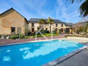 Maison de 8 pièces de luxe en vente à Melesse, France
